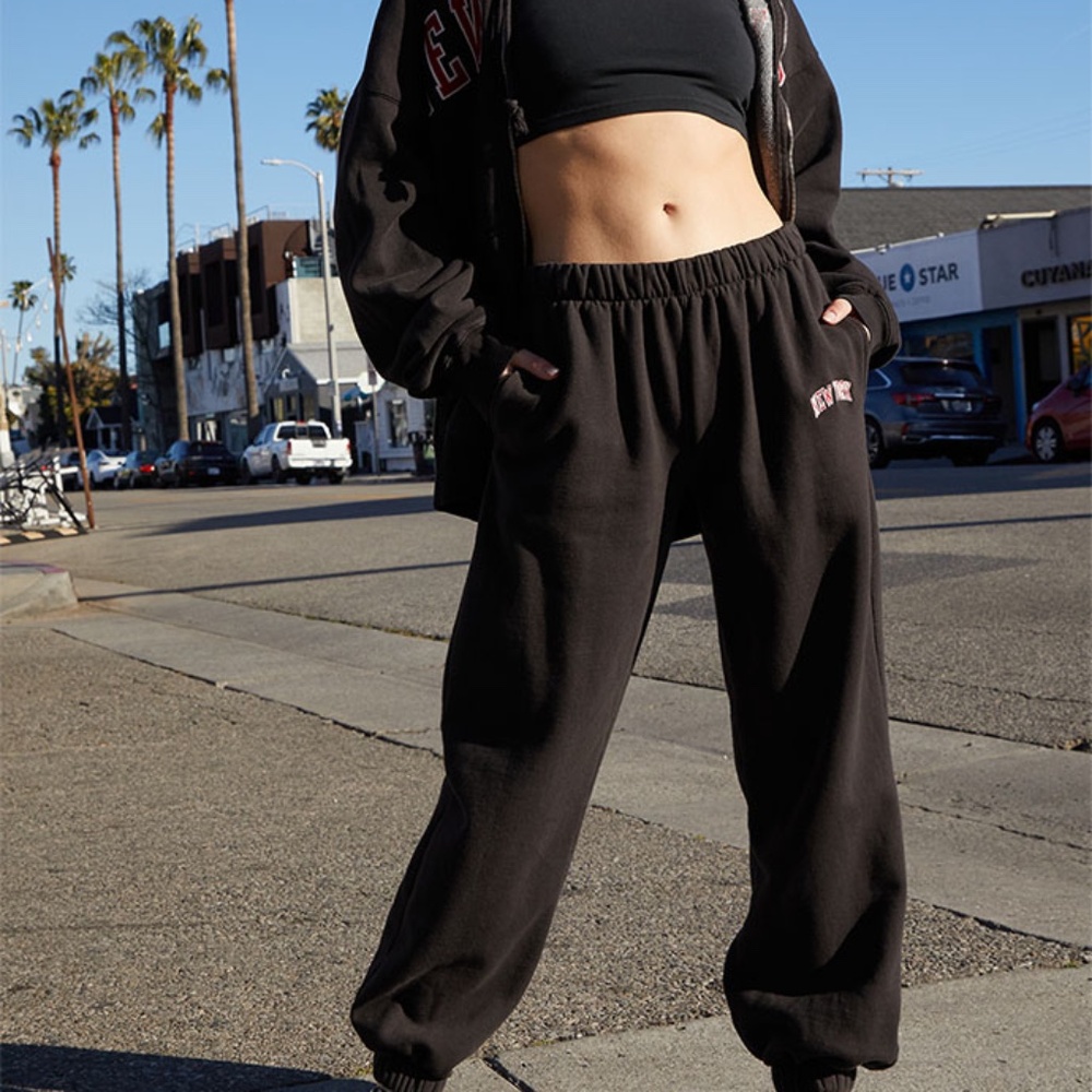 John Galt Black New York Rosa Sweatpants